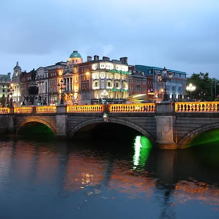 Paddy's Palace *